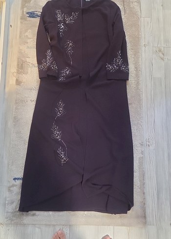 Uzun Mor Nakışlı Kadın Elbise - Görsel 5