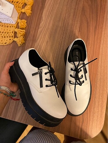bershka kalın taban ayakkabı