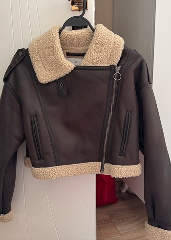 Stradivarius Kahverengi Kürklü Kadın Ceket mont