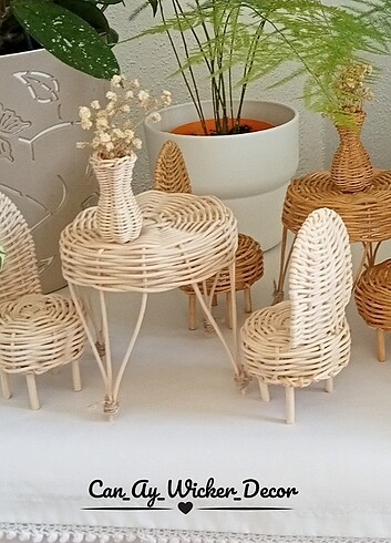 Beden Rattan minyatür masa sandalye seti