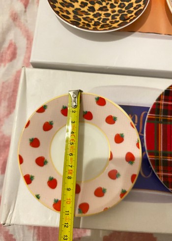 Karaca Çeşitli Desenlerde Renkli Tabak Seti - Görsel 2