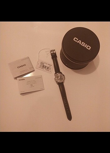 Casio Marka Kadın Saati
