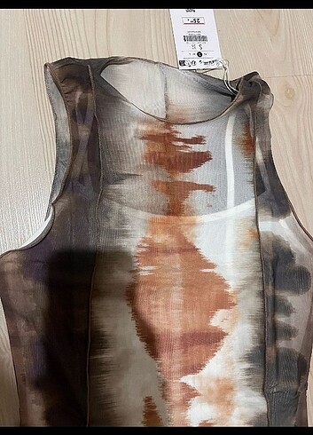 xs Beden çeşitli Renk Bershka batik desenli tül elbise
