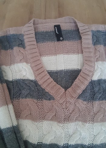 V Yaka Çizgili Triko Kadın Kazak - Görsel 2