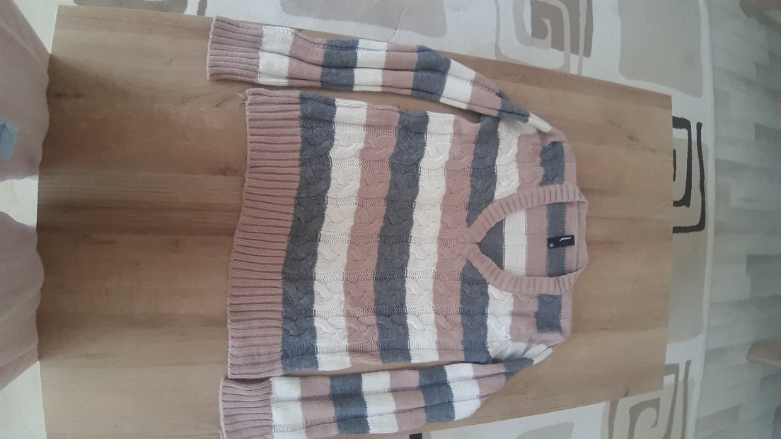 V Yaka Çizgili Triko Kadın Kazak - Görsel 3