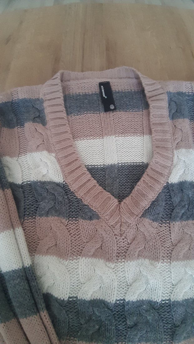 V Yaka Çizgili Triko Kadın Kazak - Görsel 2