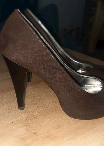Kahverengi Süet Stiletto - Görsel 2