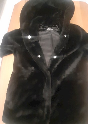 Siyah Kürk Detaylı Midi Boy Kadın Peluş Ceket - Görsel 3