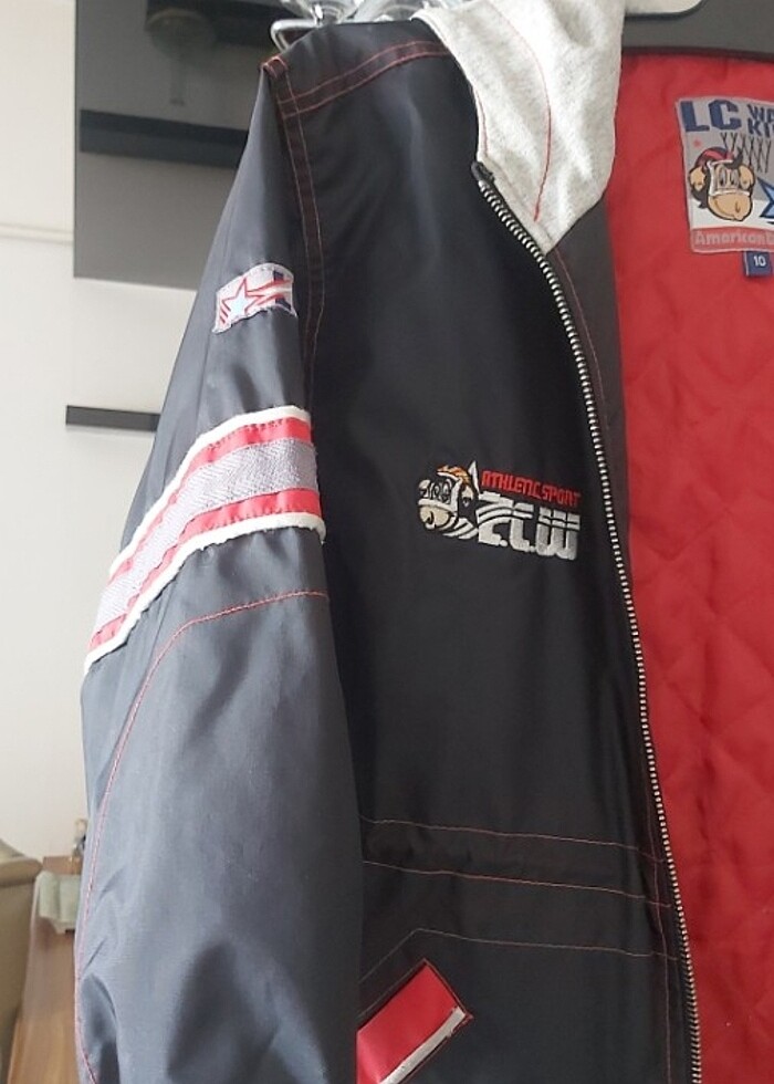 10 yaş erkek çocuk mont...yagmurluk... - Görsel 3