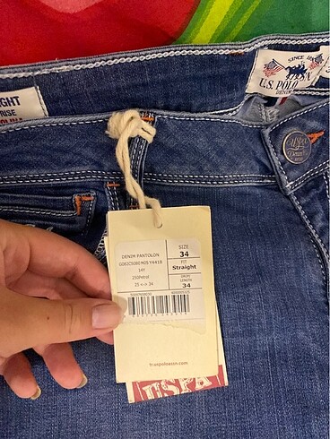 34 Beden lacivert Renk HİC GİYİLMEDİ USPA PANTOLON