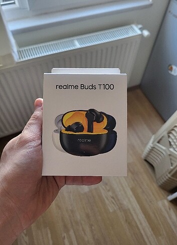 Realme buds t100