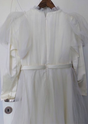 Bej Uzun Kollu Drapeli Tesettür Abiye - Görsel 7