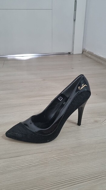 Pierre Cardin stiletto ayakkabı