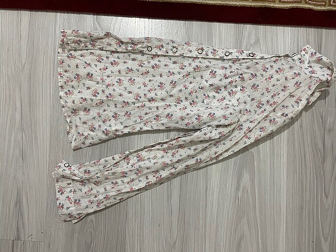 LC Waikiki LCWAKİKİ KADIN GÖMLEK M BEDEN