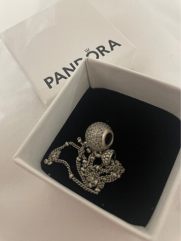  Beden Sallantılı taşlı charm