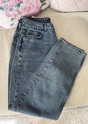 Gri Bağlamalı Salaş boyfrend Kot Pantolon