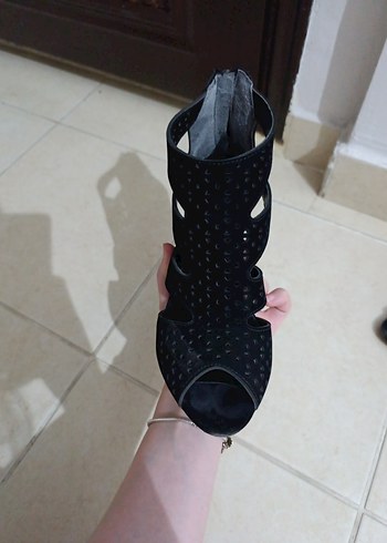 Tokalı Siyah GTopuklu Kadın Ayakkabı - Görsel 3