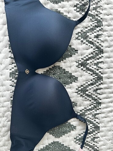 34 Beden Victoria?s Secret So Obsessed Smooth Wireless Bra 34C Lacivert S