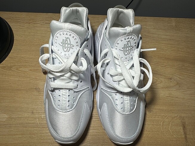 Nike Air Huarache Kadın Beyaz Spor Ayakkabı 37