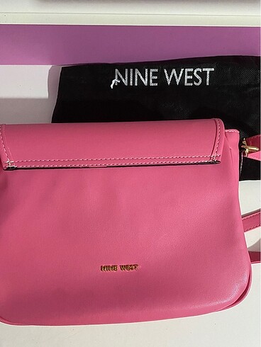 Beden Nine west pembe çanta