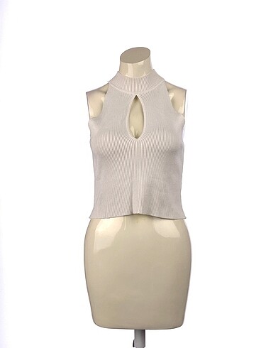 H&M Bluz %70 İndirimli.