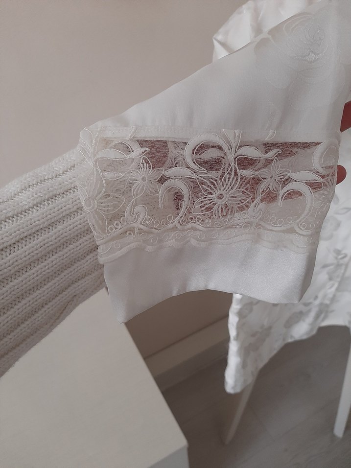 Düğmeli Beyaz Mini Vintage Gömlek - Görsel 4