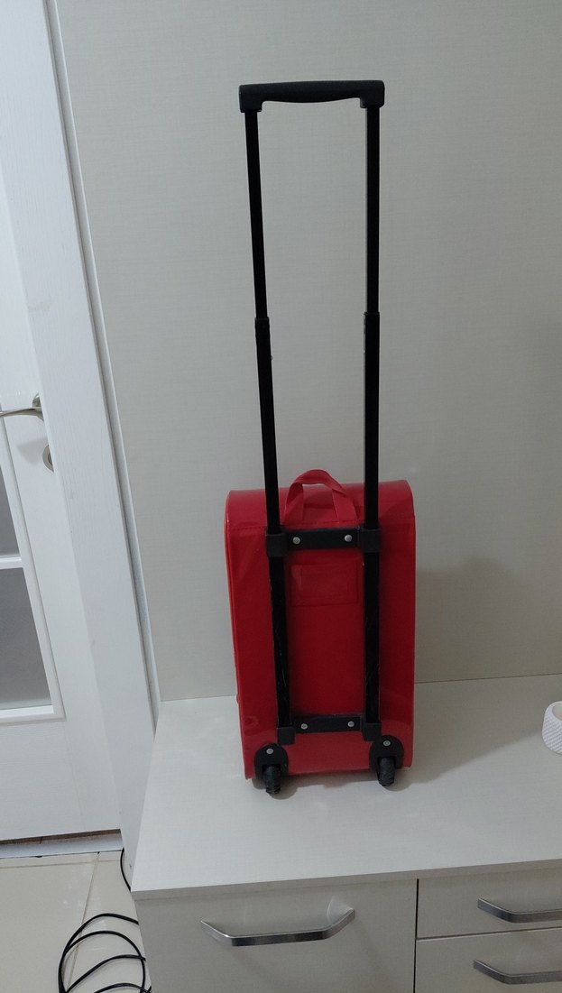 Kırmızı Çocuk valiz - Renkli - Görsel 3