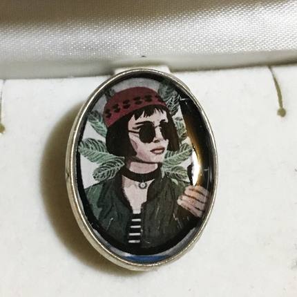 Tasarımcı Leon mathilda Broş