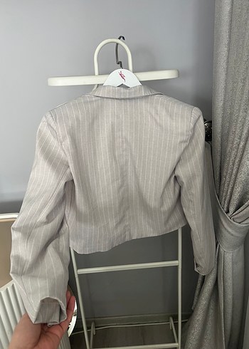 m Beden Keten Kumaş Düğmeli Bej Mini Blazer