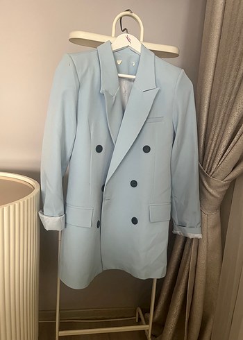 Düğmeli Mavi Blazer