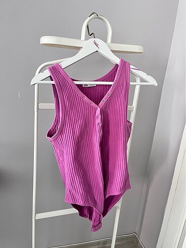Zara body