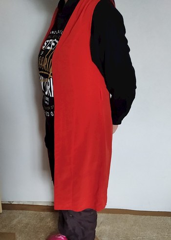 Kırmızı V Yaka Kolsuz yelek - Görsel 2