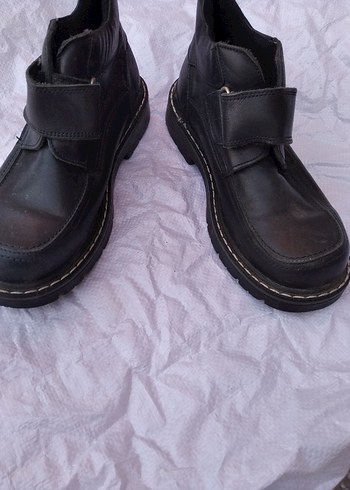 Erkek Çocuk Siyah Lastik Toka Detaylı Ayakkabı - Görsel 3