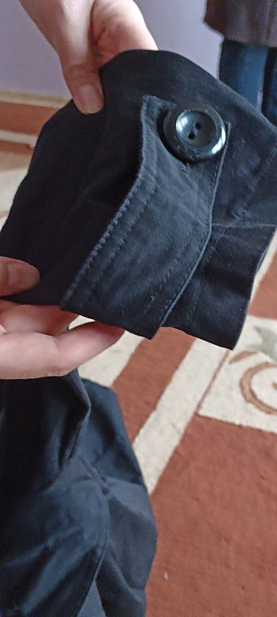 Siyah Düğmeli Uzun Kadın mont - Görsel 4