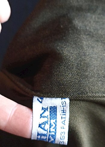 kadın yeşil tunik tişörtüyle birlikte - Görsel 6