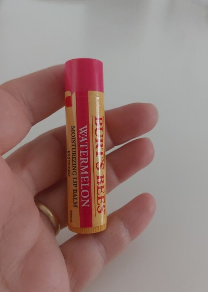 Burt's Bees dudak nemlendiricisi - Görsel 3