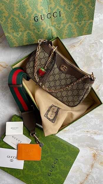 GUCCİ OPHİDİA ÇANTA