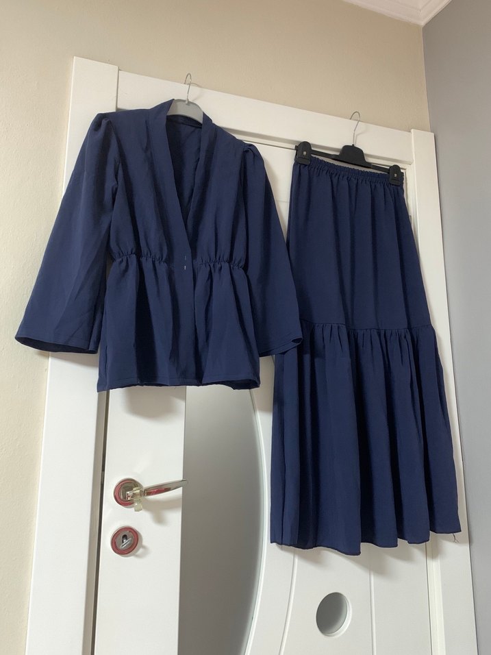 Lacivert Keten Pilili Uzun Kadın Takım - Görsel 2