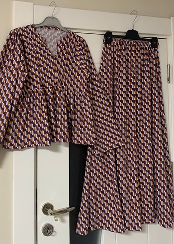 V Yaka Pilili Uzun Kollu Bohem Elbise - Görsel 4