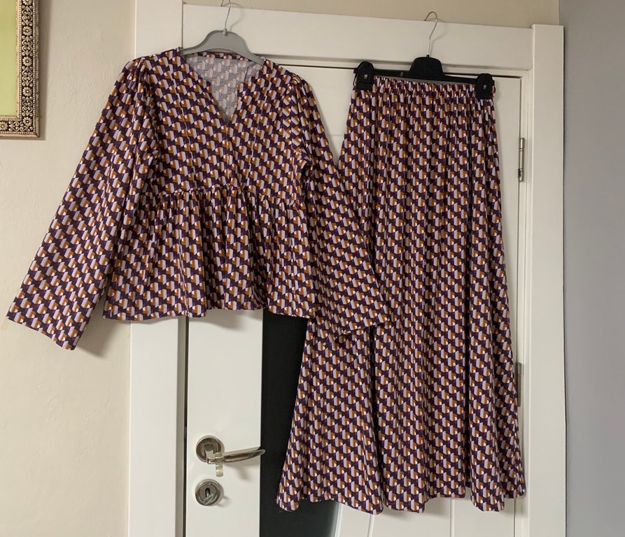 V Yaka Pilili Uzun Kollu Bohem Elbise - Görsel 5