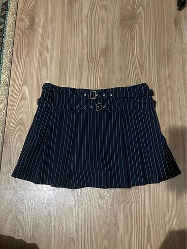 Pull&Bear şort etek