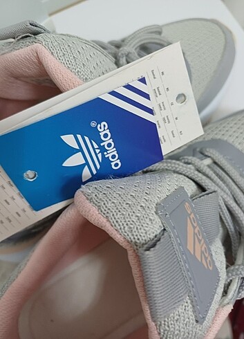 37 Beden çeşitli Renk Adidas ayakkabi