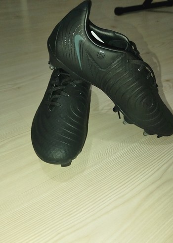 40 Beden siyah Renk Siyah Bağcıklı Erkek Futbol Ayakkabısı