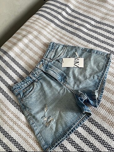 36 Beden Zara kadın kot şort