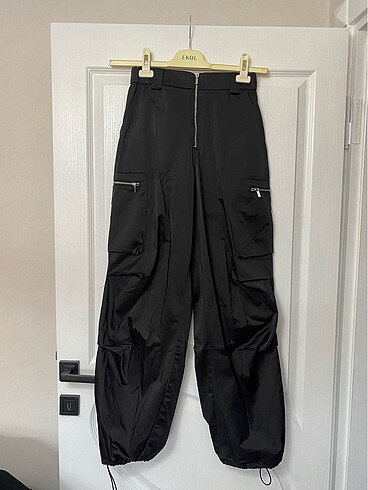 Zara saten pantolon
