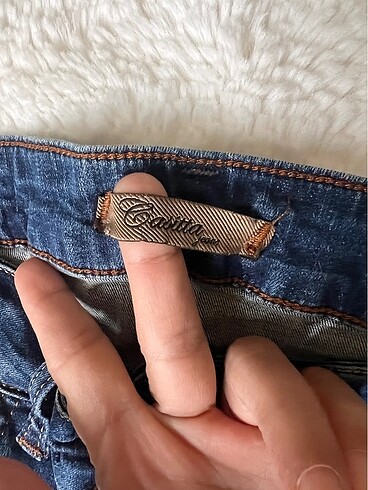 s Beden Taşlı jean