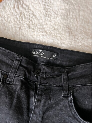 27 Beden Dantel detay jean