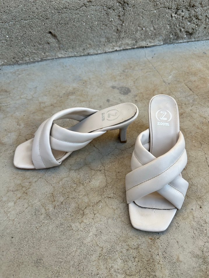 Bej Kadın Topuklu Terlik - Görsel 2