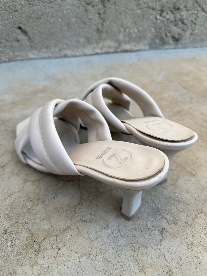 Bej Kadın Topuklu Terlik - Görsel 3