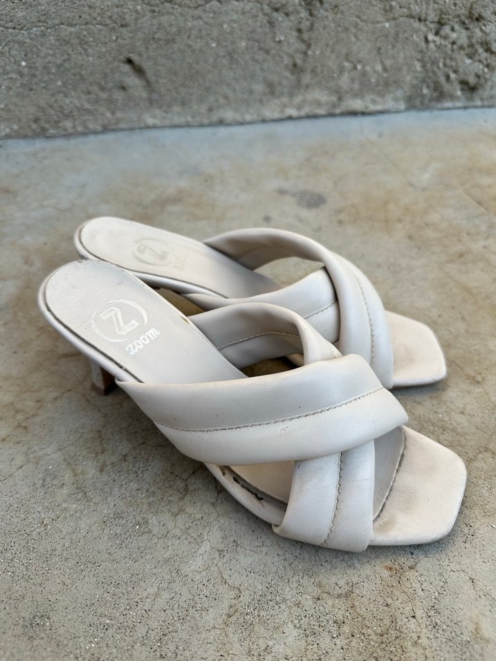 Bej Kadın Topuklu Terlik - Görsel 4